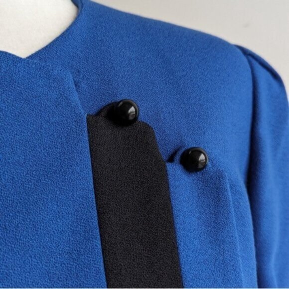 Vintage 80's 100% wool Jules for Progress Royal Blue two piece skirt suit set - Picture 2 of 10